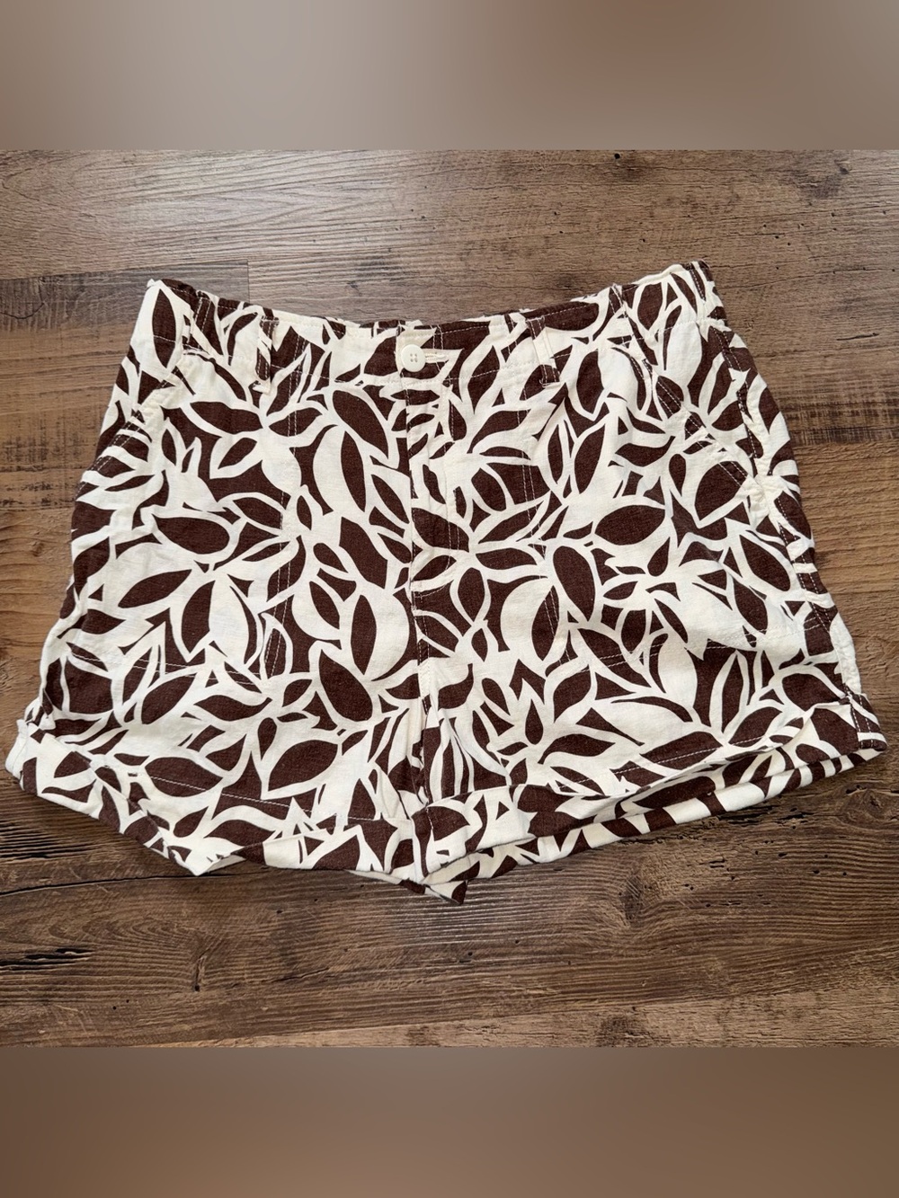 Sanctuary Brown Cream Leaf Print Linen Shorts Women’s XL Boho Casual Summer